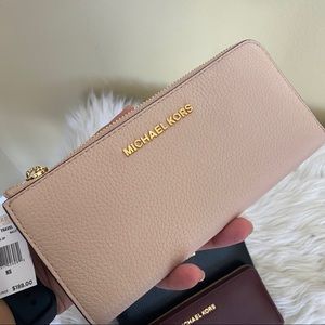 New Michael Kors 3 quarter zipper wallet clutch